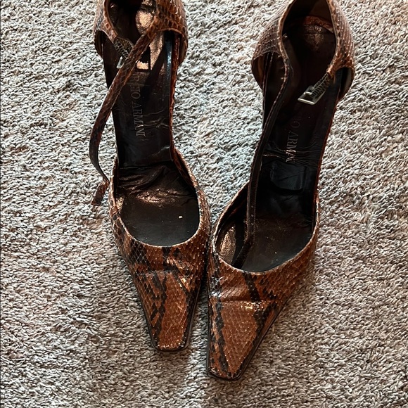 Giorgio Armani Brown Snakeskin Women Shoes - Picture 13 of 14